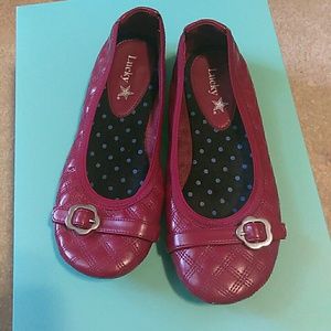 SOLD - EUC Lucky flats